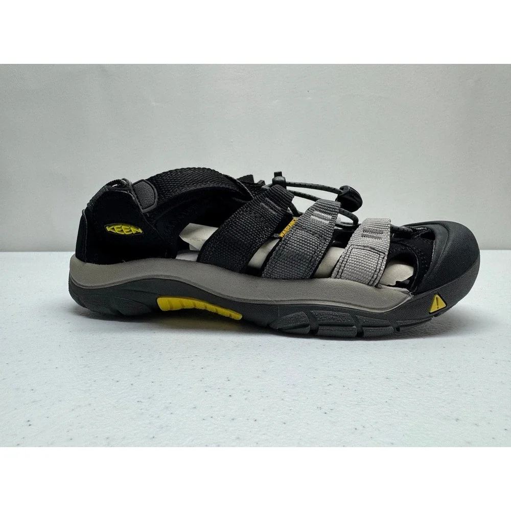 Keen Newport H2 Sandals Mens 6 Black Gray Hiking Water Shoes